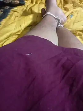 Snapshot of Rathi_telugu_couple chatting on June 17, 2026, 2:33 am Rathi telugu couple online show from June 17, 2026, 2:33 am