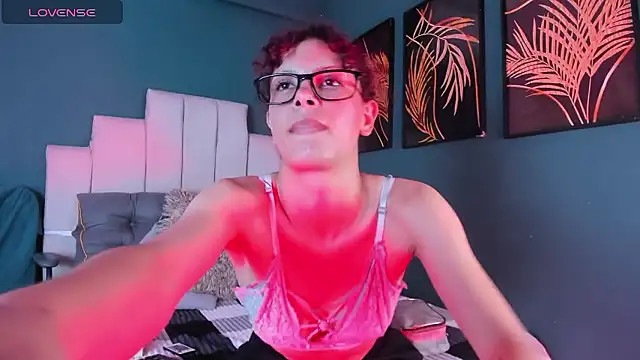 AliceMadnes online show from January 8, 2026, 1:55 am