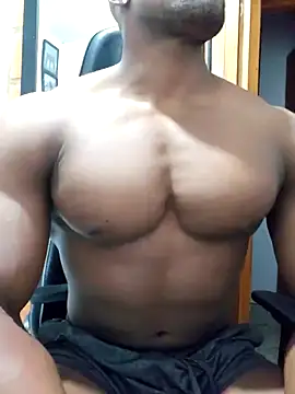 Snapshot of MIKE_KILIANjs chatting on November 18, 2025, 12:04 am MIKE KILIANjs online show from November 18, 2025, 12:04 am