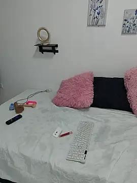 Lailahadi online show from November 27, 2025, 1:55 pm