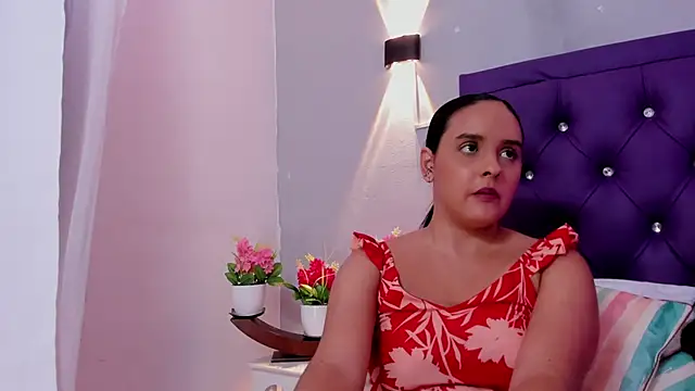 Snapshot of Katty_Vega chatting on November 7, 2025, 1:26 pm Katty Vega online show from November 7, 2025, 1:26 pm