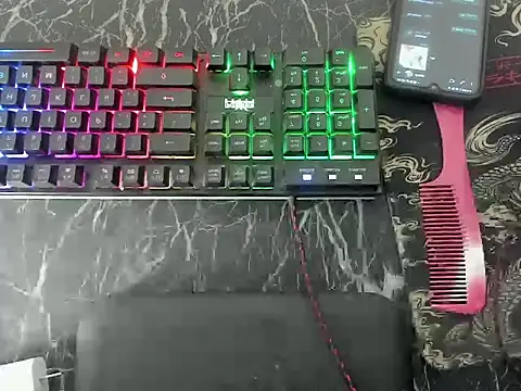 Snapshot of raccon_master chatting on November 8, 2025, 1:31 am raccon master online show from November 8, 2025, 1:31 am