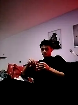 Snapshot of Karmicpleasures_ chatting on November 18, 2025, 5:16 pm Karmicpleasures online show from November 18, 2025, 5:16 pm