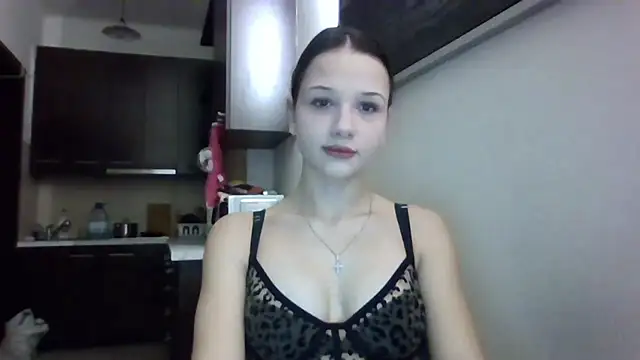 CarmenBody online show from November 25, 2025, 9:48 pm