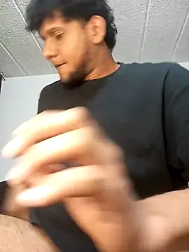 Snapshot of prototipoA45 chatting on February 11, 2026, 6:13 am prototipoA45 online show from February 11, 2026, 6:13 am