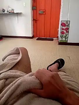 Snapshot of prototipoA45 chatting on February 26, 2026, 2:06 pm prototipoA45 online show from February 26, 2026, 2:06 pm