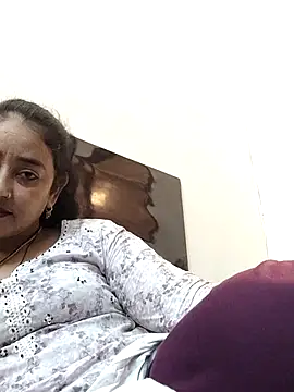 Snapshot of Piya_Bakshi chatting on November 12, 2025, 5:22 am Piya Bakshi online show from November 12, 2025, 5:22 am