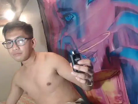 Snapshot of denzkylexx chatting on July 13, 2026, 8:57 am denzkylexx online show from July 13, 2026, 8:57 am