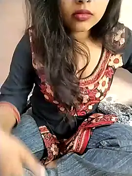 Sexy Divya   online show from March 22, 2026, 6:04 am