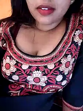 Sexy Divya   online show from June 5, 2026, 6:52 am