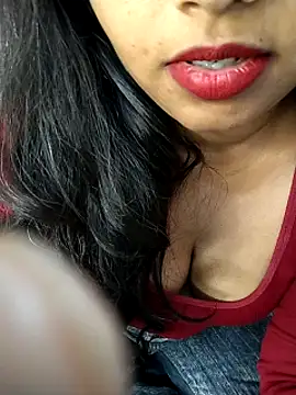 Sexy Divya   online show from February 10, 2026, 10:03 am