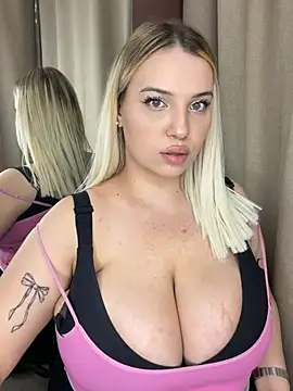 KilianaNoir online show from February 19, 2026, 10:45 am