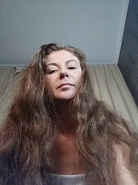 Snapshot of jane_awesome chatting on November 8, 2025, 8:18 am jane awesome online show from November 8, 2025, 8:18 am