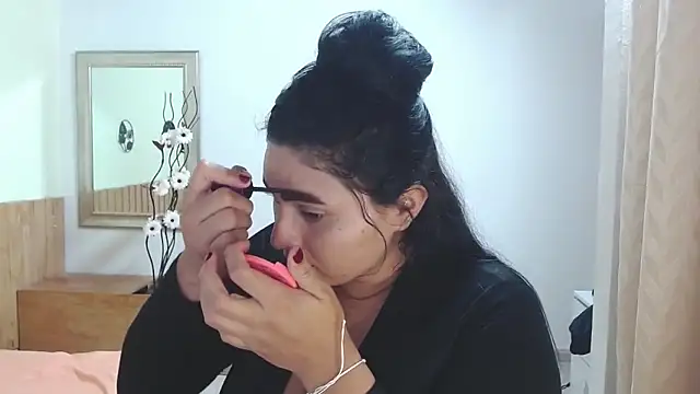 MariaVex online show from December 16, 2025, 7:29 pm