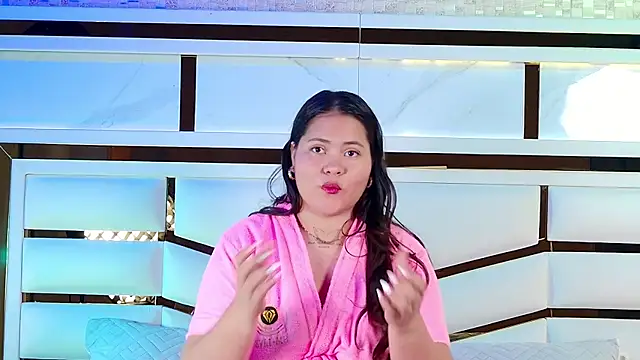 aria sm online show from December 1, 2025, 3:29 am