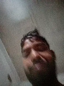 Snapshot of Akashking24 chatting on August 4, 2026, 3:44 am Akashking24 online show from August 4, 2026, 3:44 am