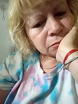 1milfemma online show from November 25, 2025, 4:02 am