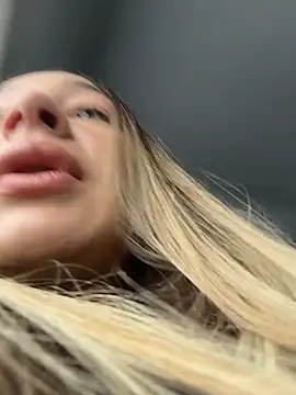 SashaCatt online show from February 22, 2026, 8:49 am