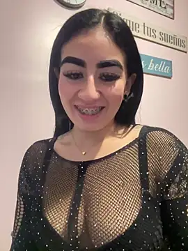 SCARLETT INK  online show from June 16, 2026, 3:39 am