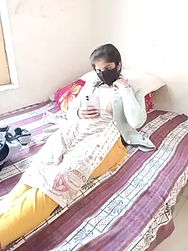 Sunita-collage online show from December 1, 2025, 5:41 am