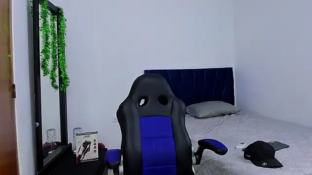 trevor belmontt online show from November 30, 2025, 2:56 am