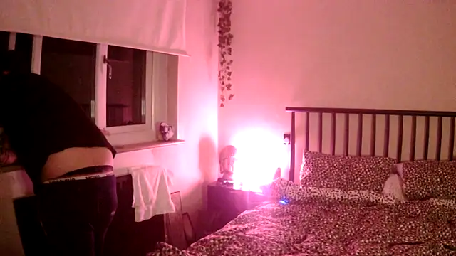 mikeyboys online show from November 21, 2025, 7:13 pm