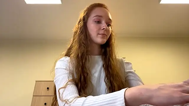 Snapshot of NormaKitka chatting on November 12, 2025, 1:04 pm NormaKitka online show from November 12, 2025, 1:04 pm