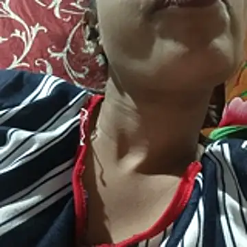 Snapshot of manishakapoor chatting on November 18, 2025, 2:53 pm manishakapoor online show from November 18, 2025, 2:53 pm