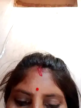 Maya mohni online show from May 19, 2026, 1:21 am