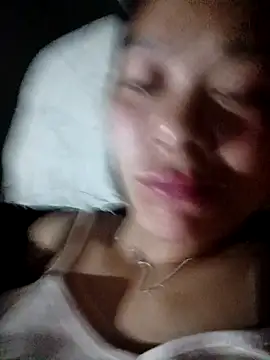 Lyla john online show from February 6, 2026, 11:34 pm