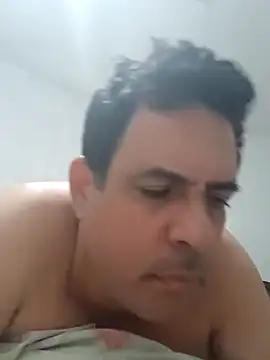 Snapshot of Lupercinio chatting on November 20, 2025, 6:52 pm Lupercinio online show from November 20, 2025, 6:52 pm