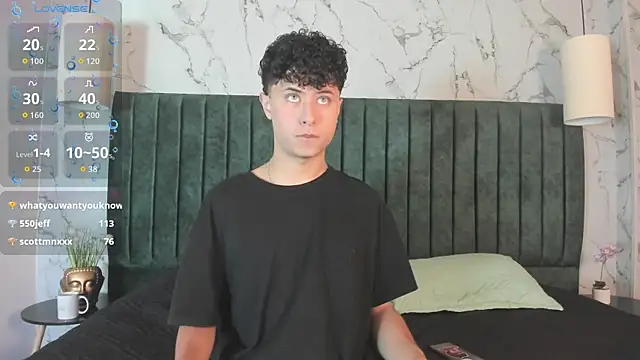 Noah dupont  online show from November 15, 2025, 11:47 am