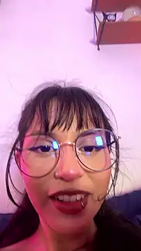 Tamara Aluna  online show from August 5, 2026, 1:54 am