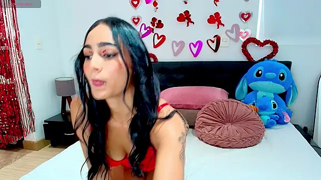 Ashlyrouxx online show from February 14, 2026, 3:56 pm