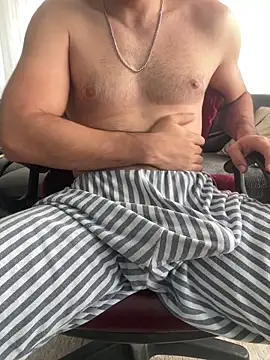 DARK0924 online show from November 19, 2025, 7:19 am