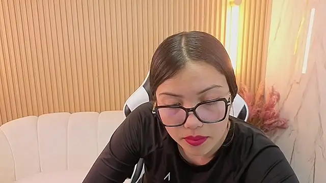 venus velvet tp online show from December 1, 2025, 7:37 pm