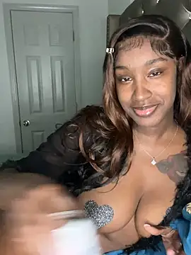 Snapshot of ToyaThick chatting on May 8, 2026, 2:48 am ToyaThick online show from May 8, 2026, 2:48 am