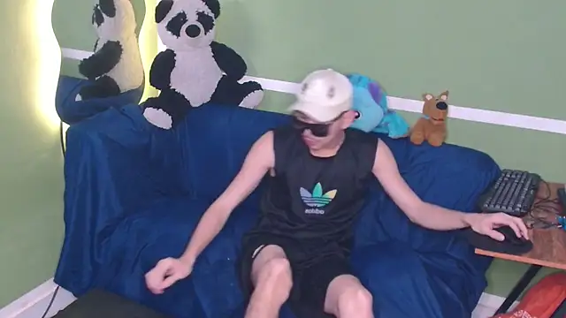 Kurt williams1 online show from February 8, 2026, 12:47 pm