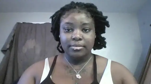 Snapshot of Dusaa_ chatting on May 13, 2026, 12:17 am Dusaa online show from May 13, 2026, 12:17 am