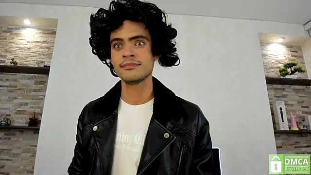 Snapshot of alezander8 chatting on November 16, 2025, 6:29 am alezander8 online show from November 16, 2025, 6:29 am