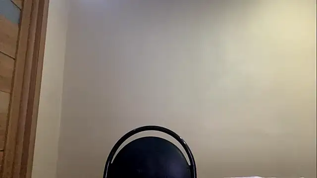 Snapshot of AnikaGoston chatting on November 9, 2025, 11:14 am AnikaGoston online show from November 9, 2025, 11:14 am