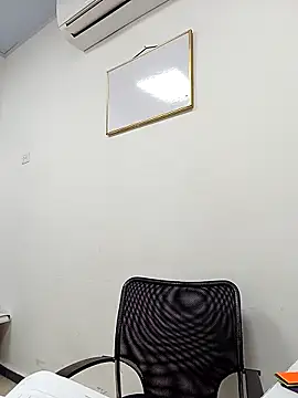 Snapshot of MonasticCanine chatting on February 18, 2026, 4:58 pm MonasticCanine online show from February 18, 2026, 4:58 pm