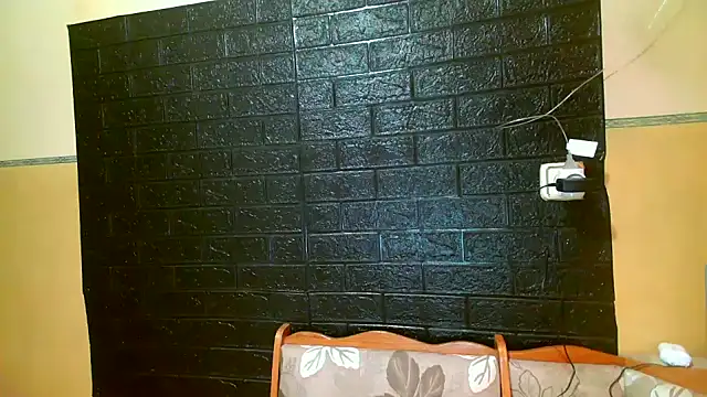 Snapshot of CuteButNaughty_ chatting on January 9, 2026, 8:05 pm CuteButNaughty online show from January 9, 2026, 8:05 pm