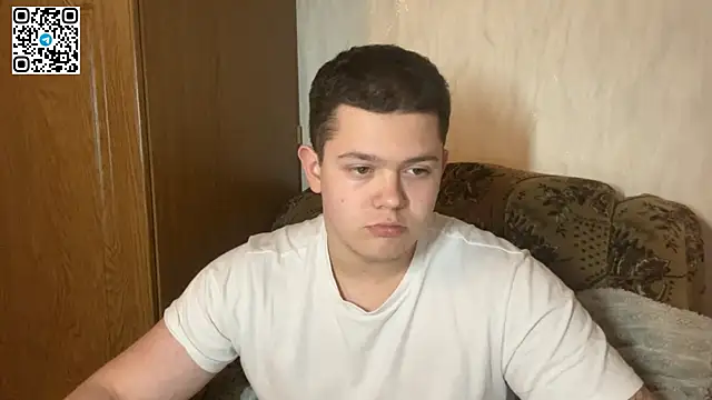 Snapshot of CuteButNaughty_ chatting on March 6, 2026, 8:59 pm CuteButNaughty online show from March 6, 2026, 8:59 pm