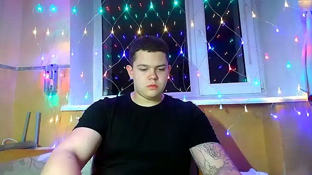 Snapshot of CuteButNaughty_ chatting on February 28, 2026, 9:03 pm CuteButNaughty online show from February 28, 2026, 9:03 pm