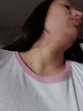 Little-Sammy online show from November 13, 2025, 1:04 pm