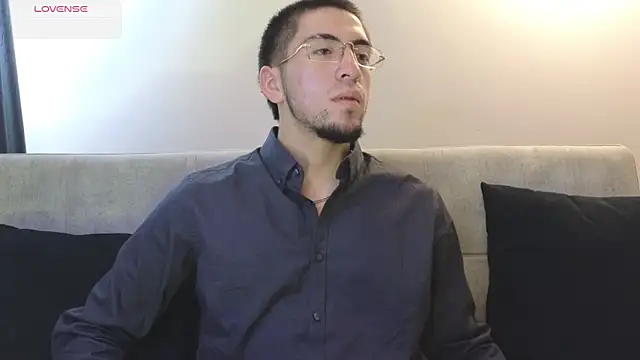 Snapshot of AresMassimoX chatting on March 20, 2026, 5:14 pm AresMassimoX online show from March 20, 2026, 5:14 pm