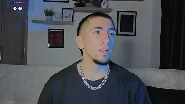 AresMassimoX online show from November 23, 2025, 5:06 am