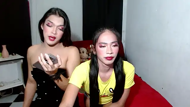 horsecock gabriela online show from December 4, 2025, 3:55 pm