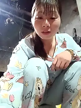 vangkt-cute online show from February 14, 2026, 5:57 pm